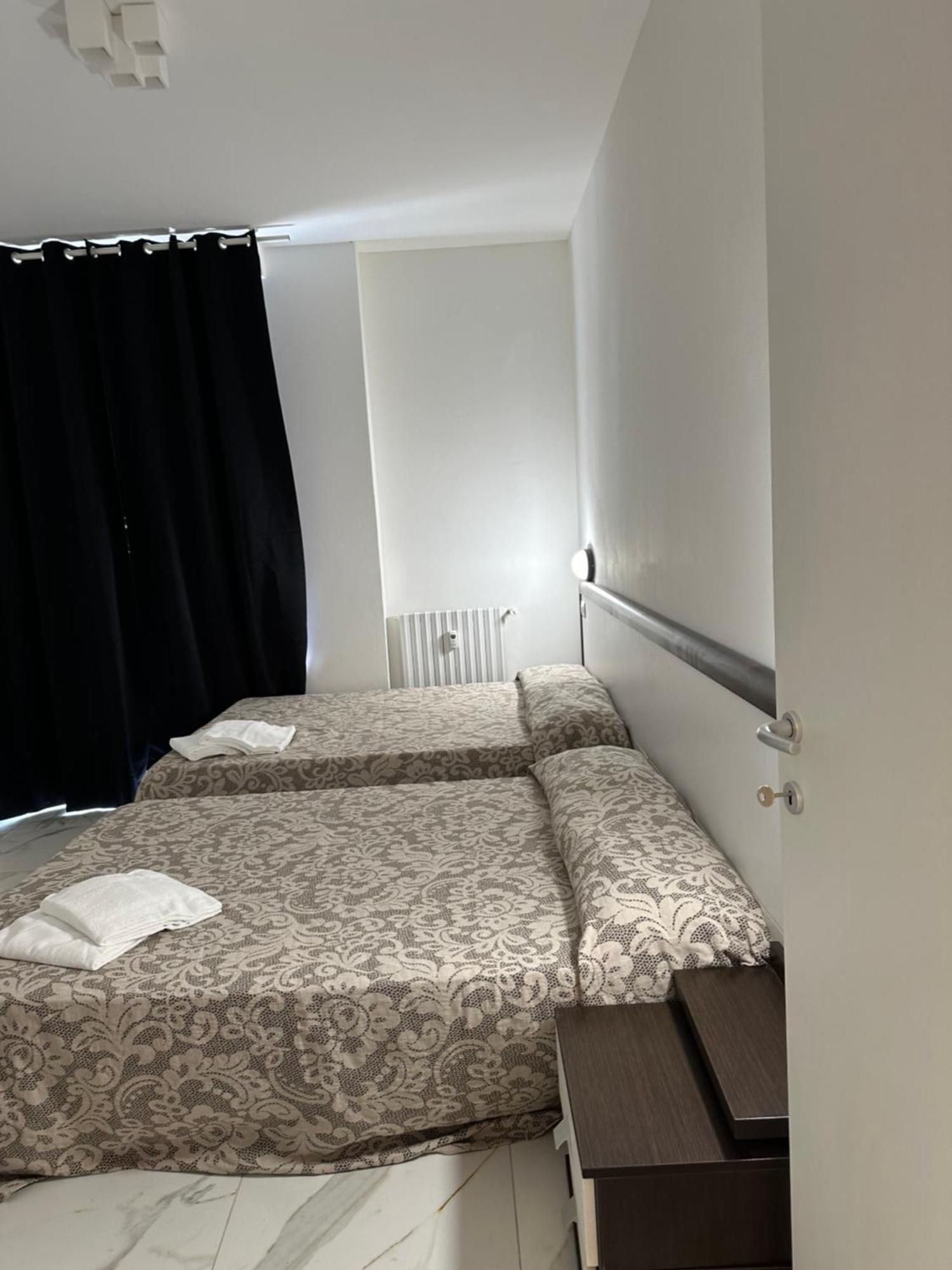 Jcube Apartments Bocconi Milano Zewnętrze zdjęcie