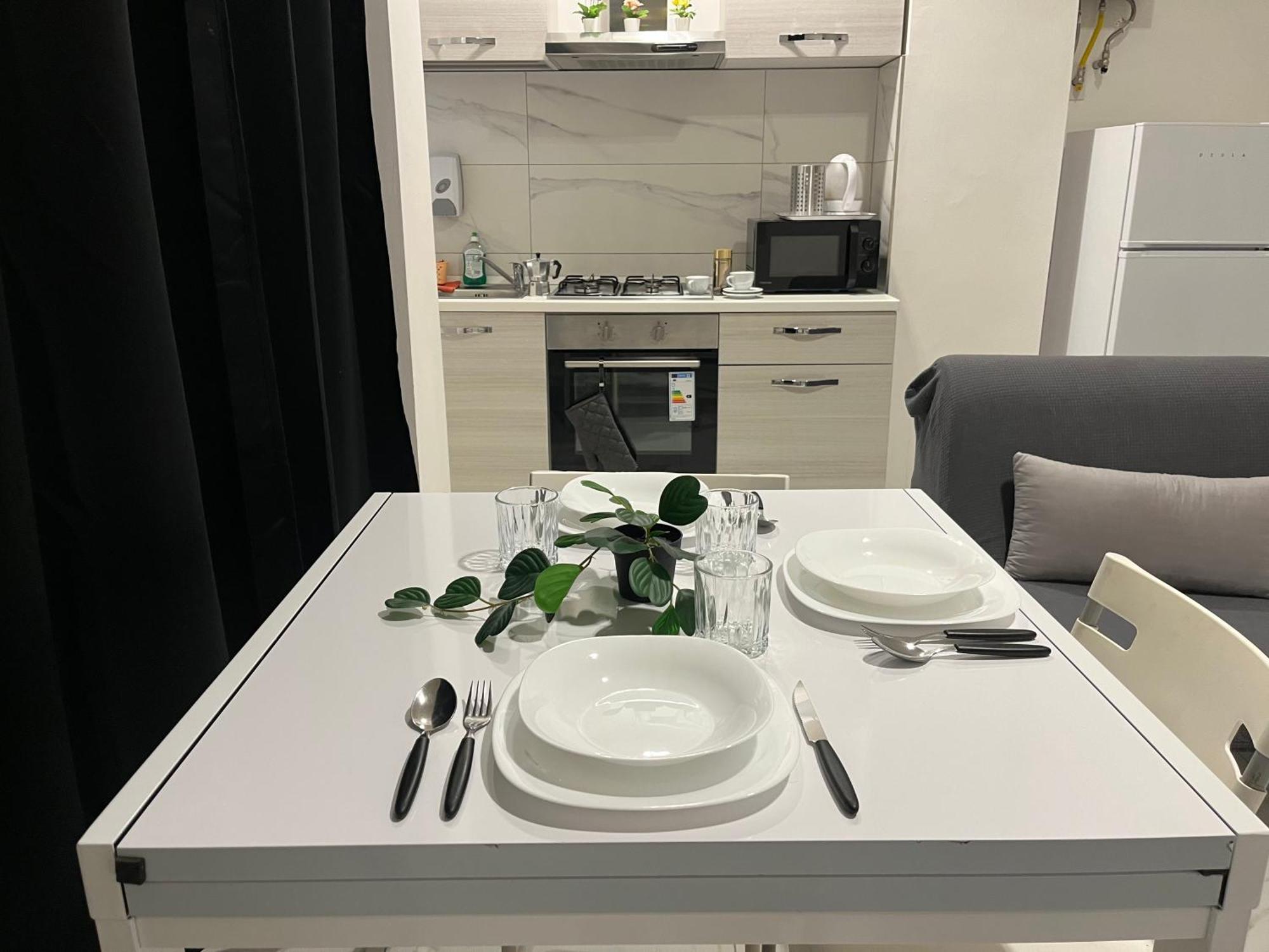 Jcube Apartments Bocconi Milano Zewnętrze zdjęcie