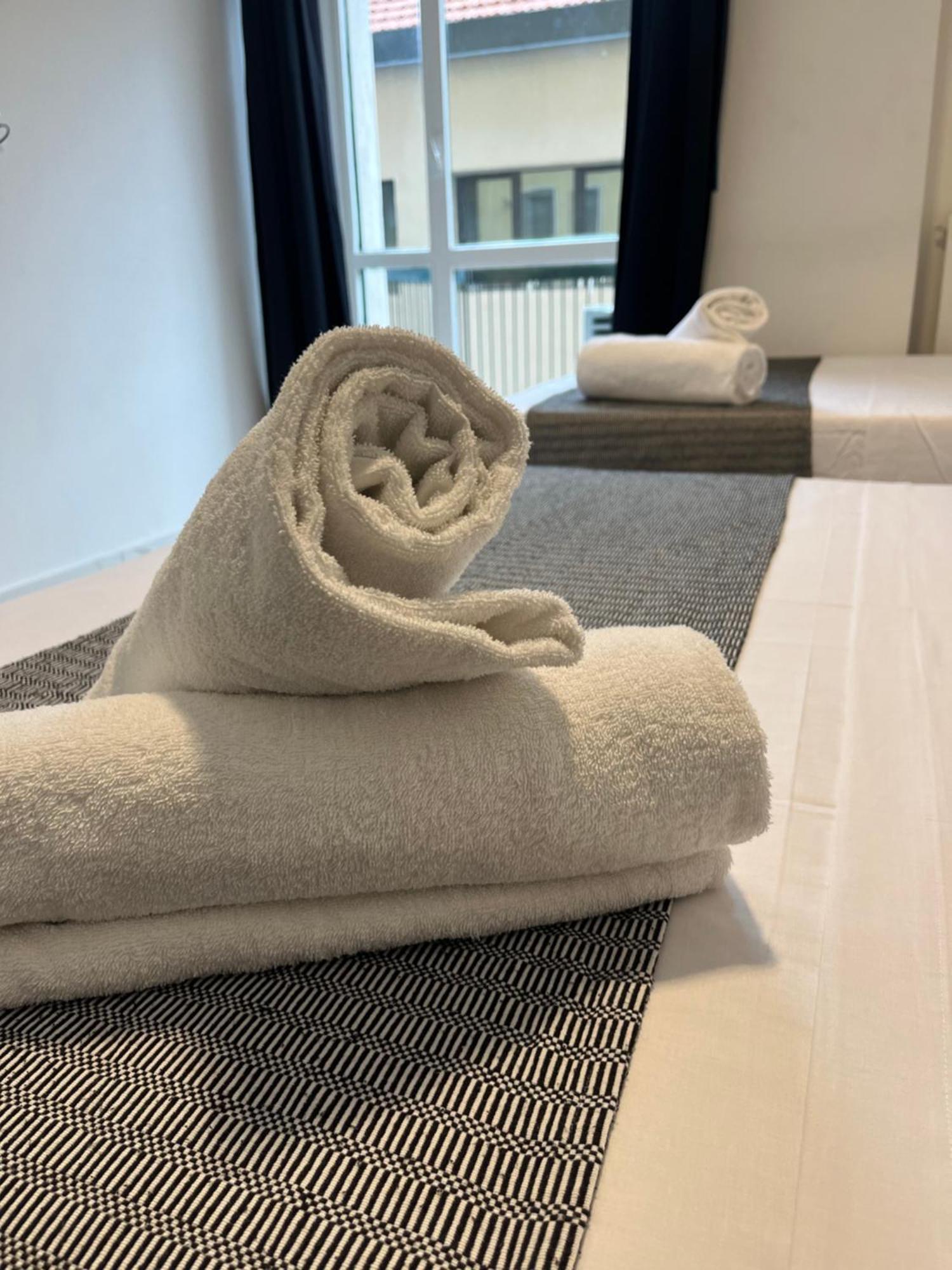 Jcube Apartments Bocconi Milano Zewnętrze zdjęcie