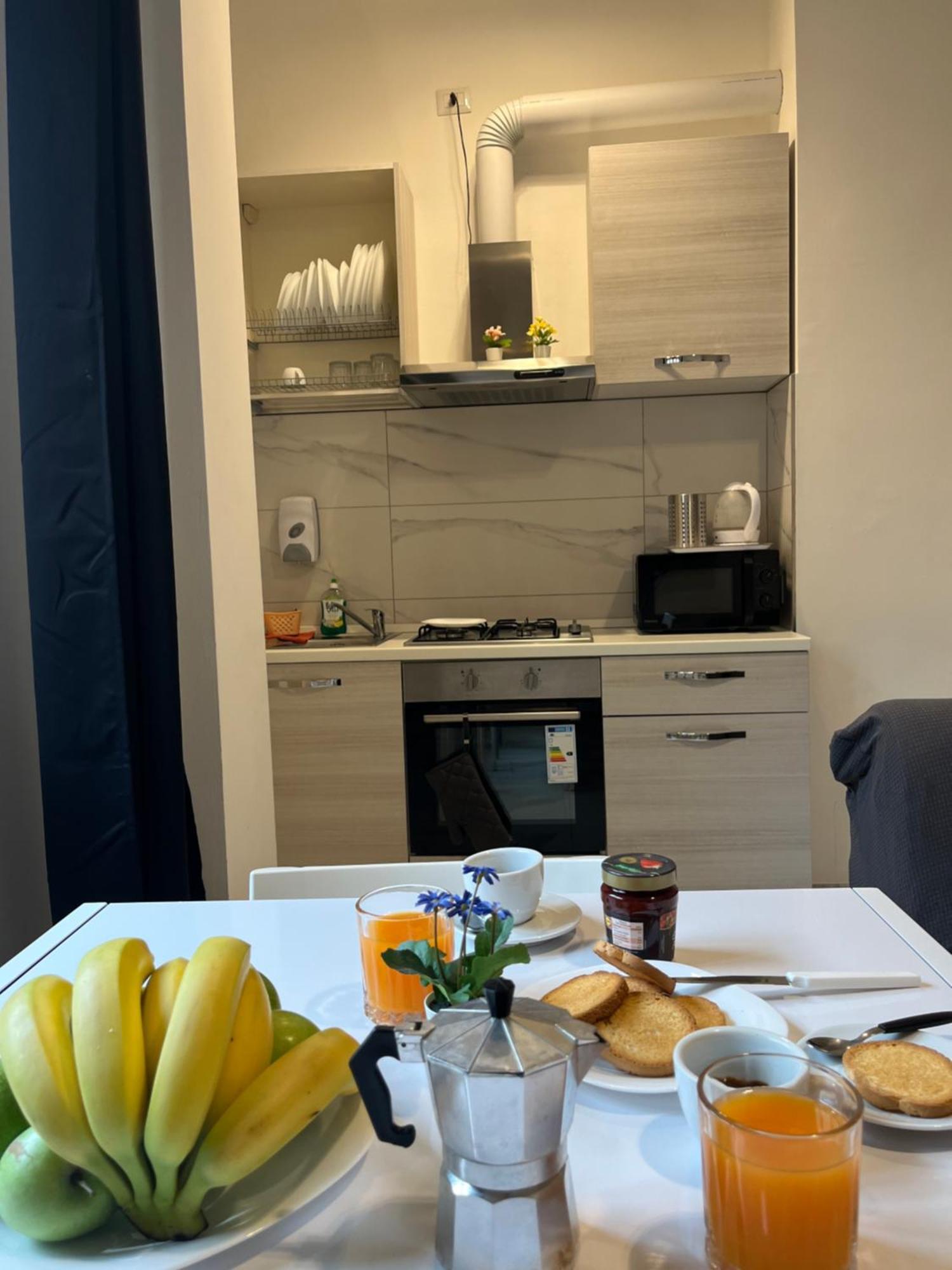 Jcube Apartments Bocconi Milano Zewnętrze zdjęcie